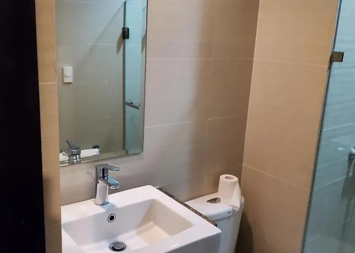 Aparthotel 81 Newport C5 5i Near Naia T3 Pool And Balcony 4*